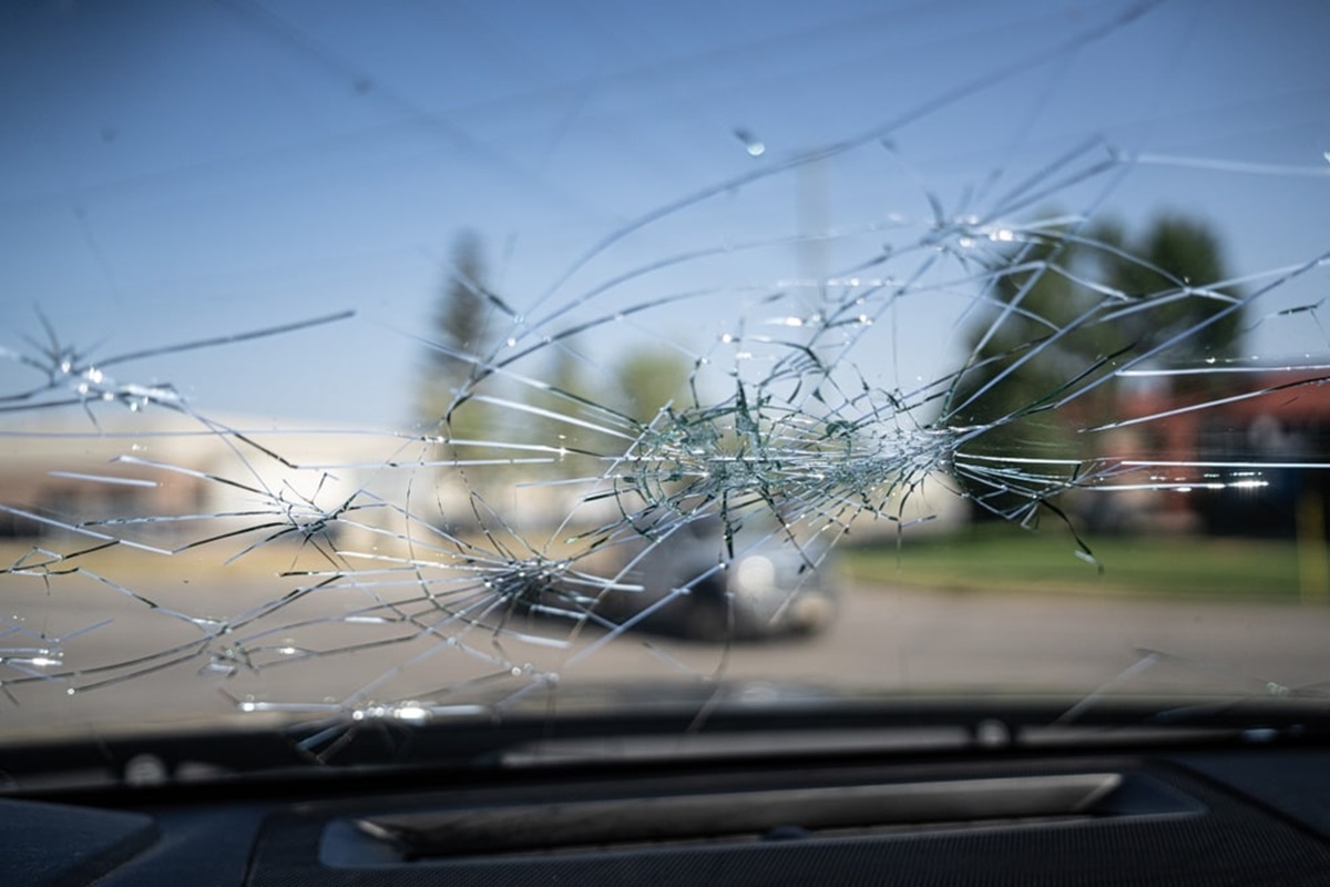 Windshield Repair in Calgary