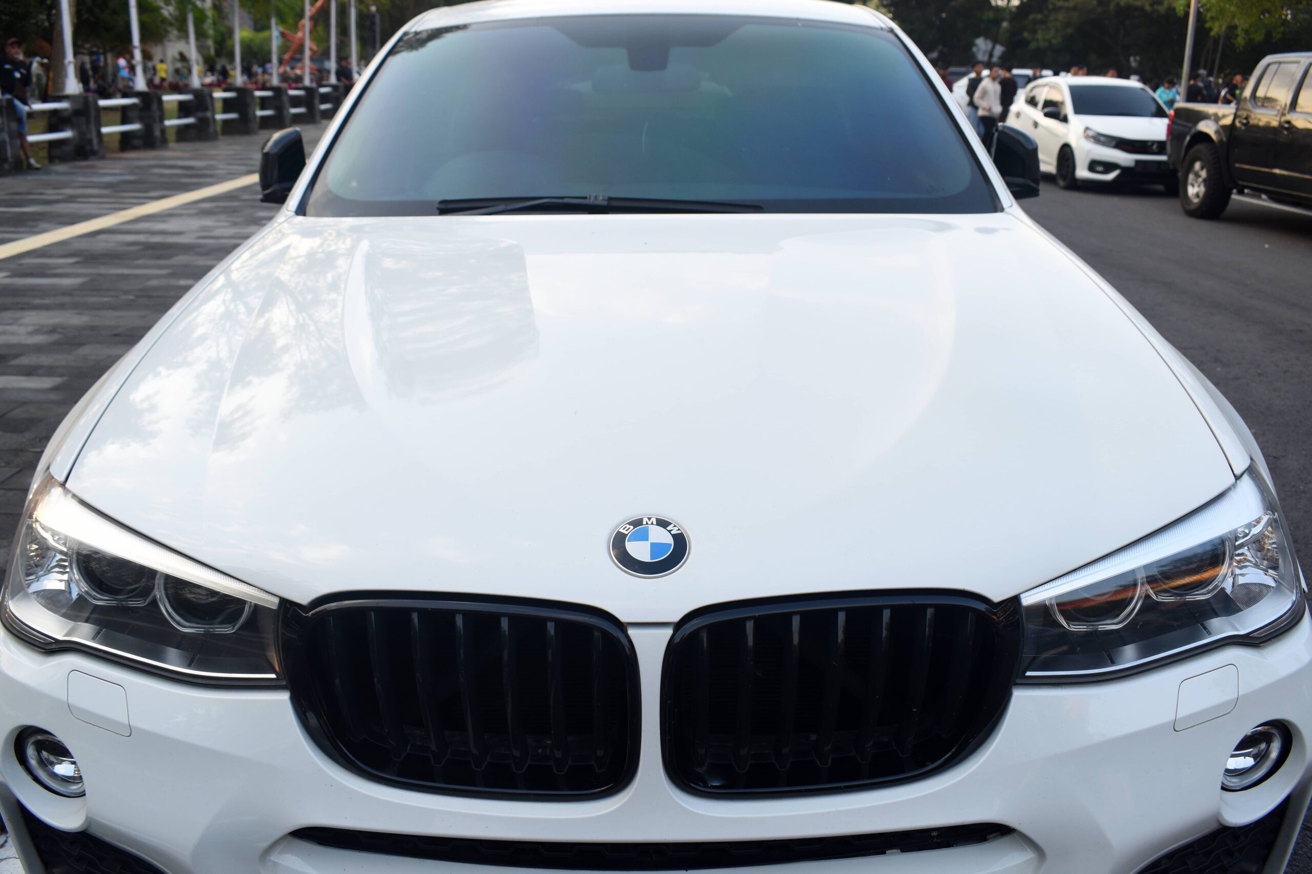 BMW Windshield Repair or Replacement