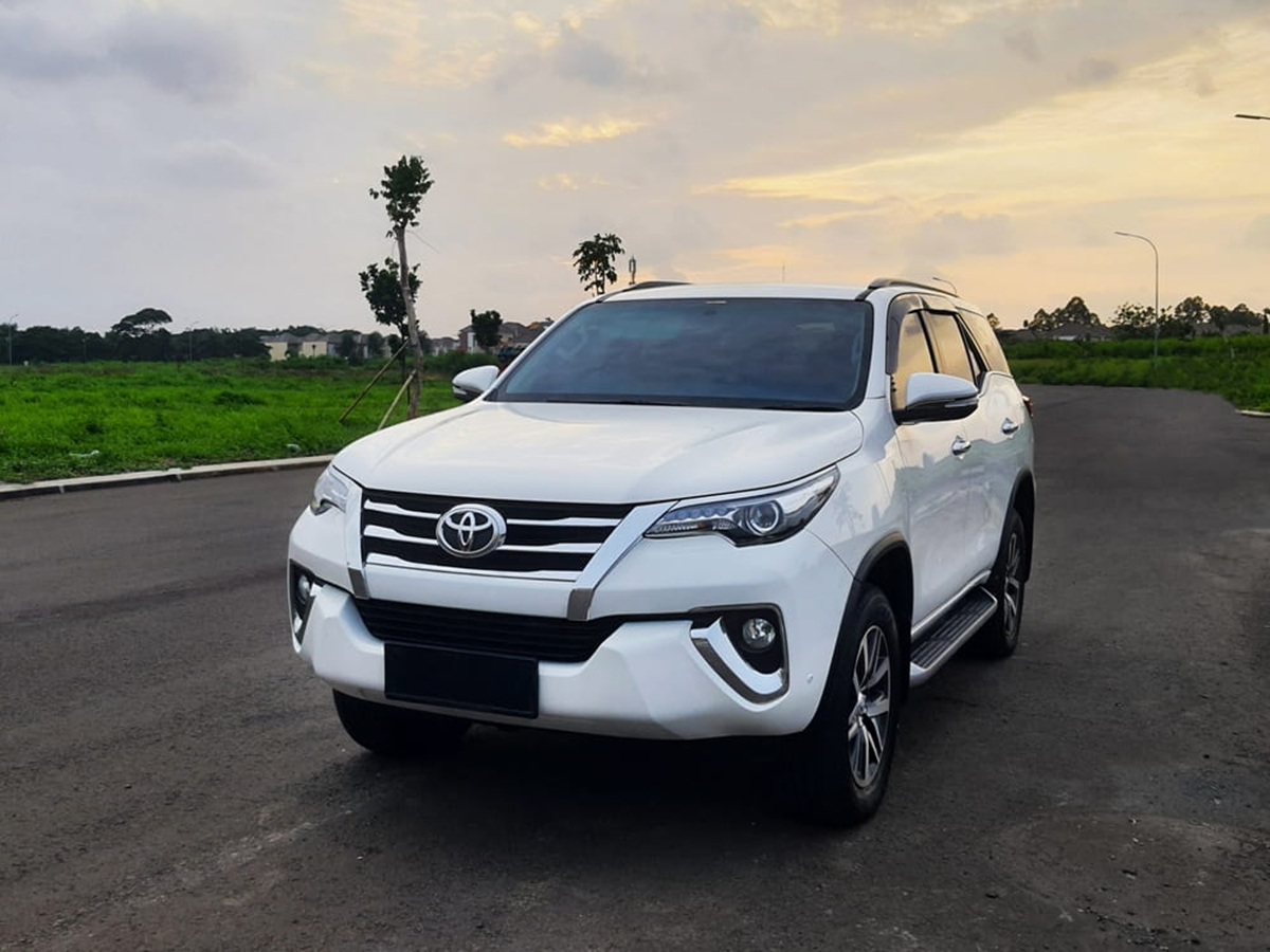 Toyota Windshield Repair & Replacement